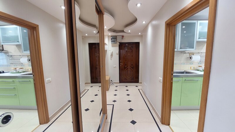 Bd. Mircea Voda, v-a-v ANFP, stradal, decomandat, centrala